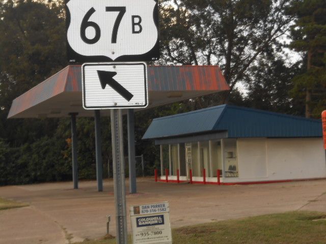 414 U.S. 67 Business, Walnut Ridge, AR 72476